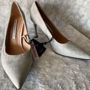ZARA Gray Suede Heels